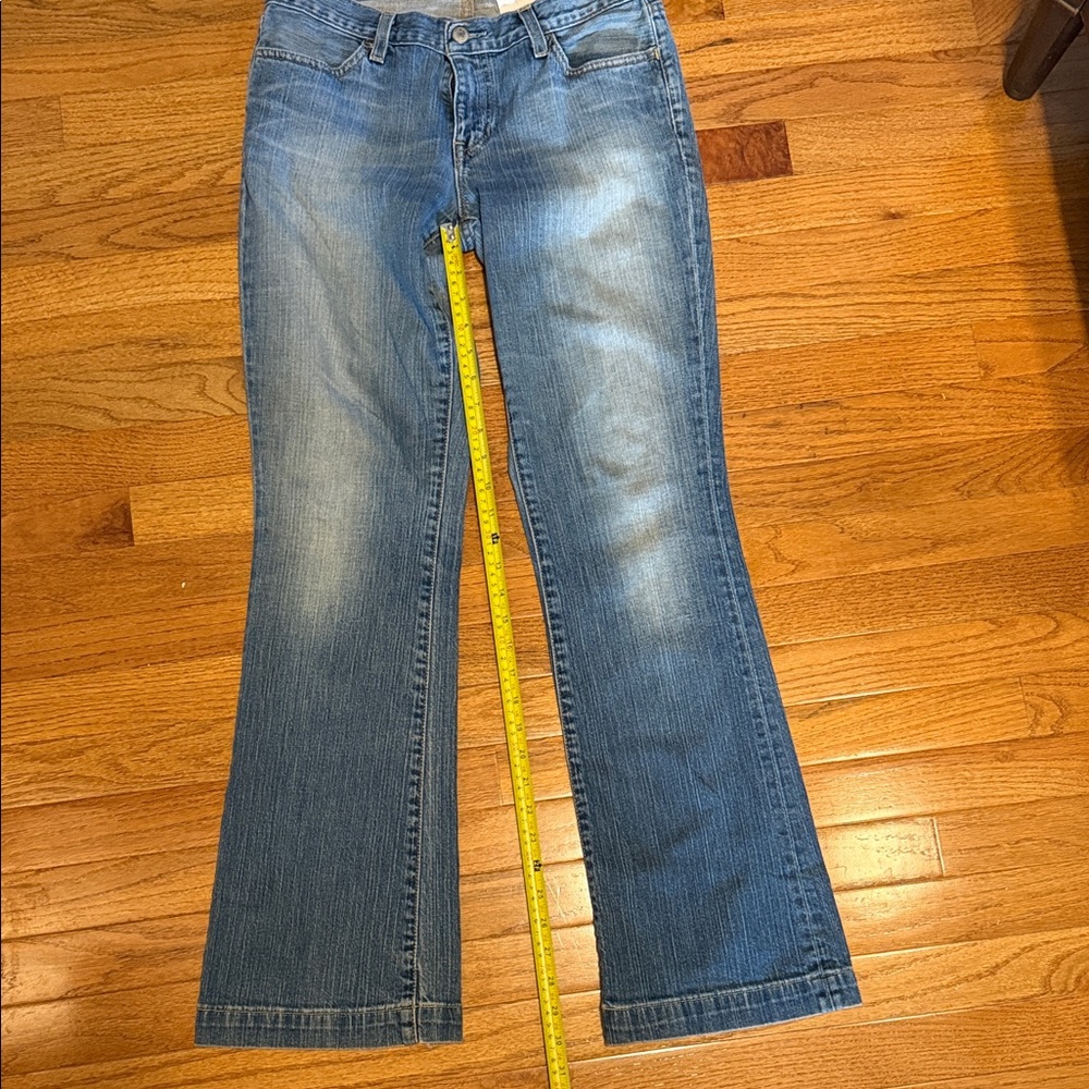 GAP Women's Light Blue Flared Jeans - Picture 3 of 6